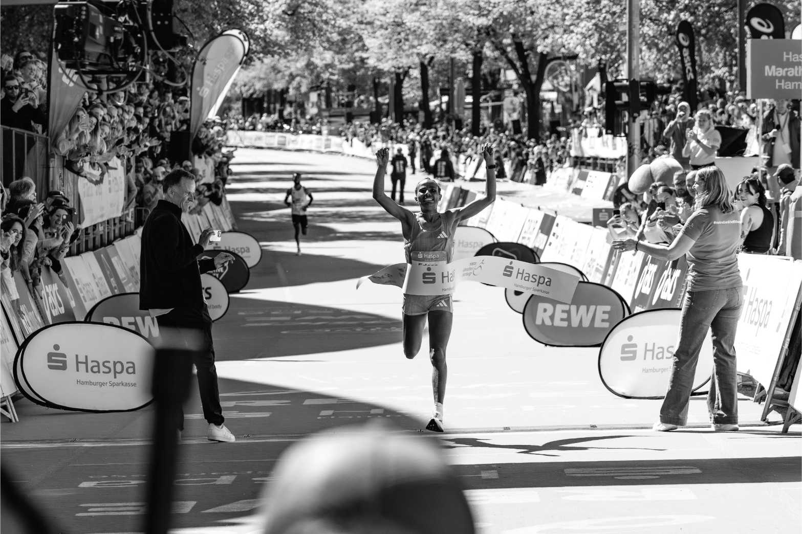 Haspa Marathon Hamburg – JKF02994-Verbessert-RR_Marathon.jpg
